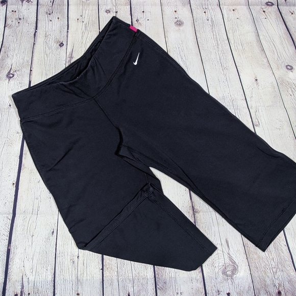 Nike Pants - Nike Black Leggings Pink Stripe Medium